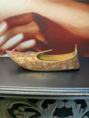 Vintage Brass Aladdin Shoe Trinket Box Decor